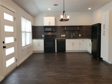 1119 Fred St unit B, Houston, TX 77088 - photo 5