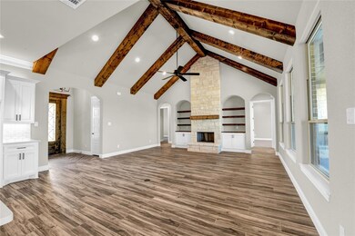 620 Gatlin Pass, Azle, TX 76020 - photo 5