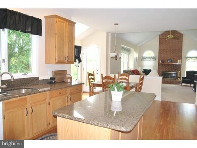 5008 Davis Dr, Doylestown, PA 18902 - photo 5