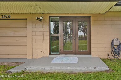 2526 Cocoanut Dr-8
