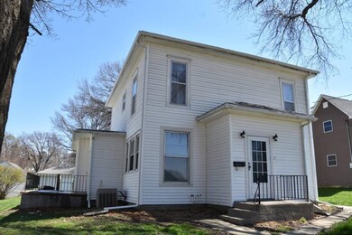 703 S Center St, Shenandoah, IA 51601 - photo 3