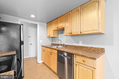 11600 Stoneview Square unit 22C, Reston, VA 20191 - photo 7