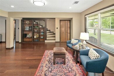 1900 Langford St, College Station, TX 77840 - photo 2