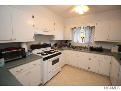 1410 Cedar Cir SE, Cullman, AL 35055 - photo 6