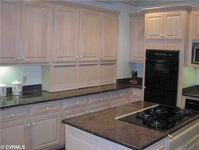 Kitchen - Dream Kitchen with Sub Zero, Granite, Cu