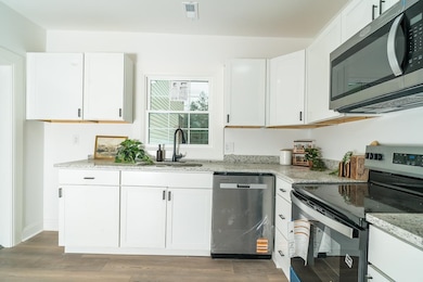 120 Charles St, Gordonsville, VA 22942 - photo 4