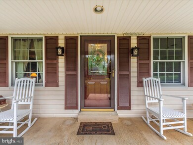 10009 Banner Country Ct, Gaithersburg, MD 20882 - photo 4