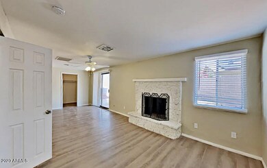 9621 N 15th Place, Phoenix, AZ 85020 - photo 4