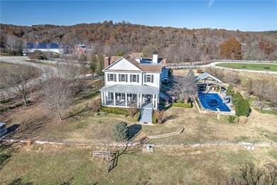 14136 Lake Point Dr, Lowell, AR 72745 - photo 2