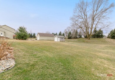 9494DeerwayCt04Lores