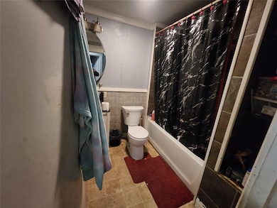 646 E 8th St, Erie, PA 16503 - photo 6