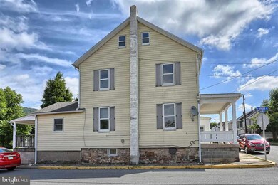 439 Julian St, Williamstown, PA 17098 - photo 5