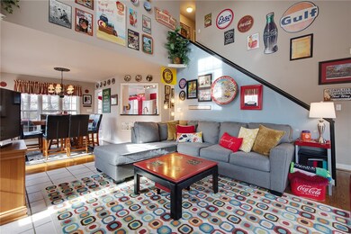 Living/Dining Area