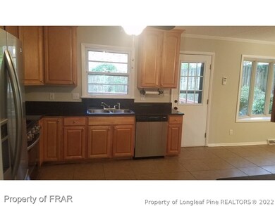 340 Edinburgh Dr, Fayetteville, NC 28303 - photo 6