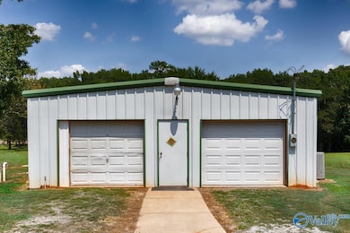 17281 Huntsville Brownsferry Rd, Athens, AL 35611 - photo 7