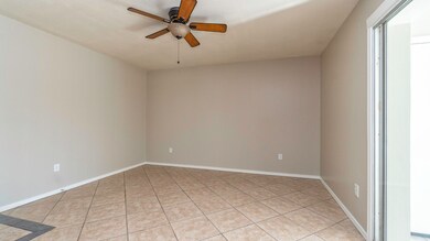 813 N Shannon St-13