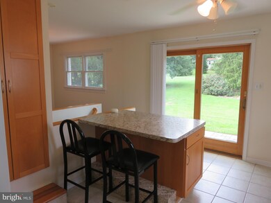 1621 Glenmore Dr, Wilmington, DE 19804 - photo 6