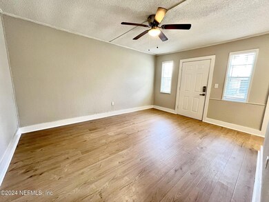 5915 Wilmar Rd W, Jacksonville, FL 32244 - photo 3