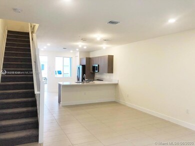 10229 NW 64th Terrace unit 107, Doral, FL 33178 - photo 4