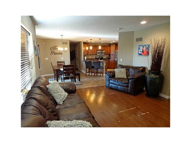 Family Room-L1.