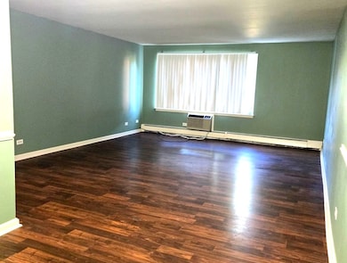 1117 S Old Wilke Rd unit 206, Arlington Heights, IL 60005 - photo 3