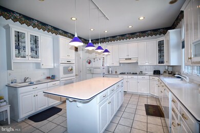 12903 Lance Cir, Hagerstown, MD 21742 - photo 7