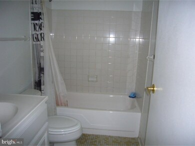 56 Wexford Dr, North Wales, PA 19454 - photo 5