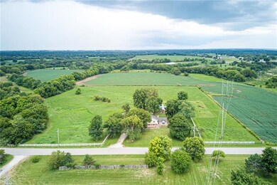 13215 W 247th St, Louisburg, KS 66053 - photo 2