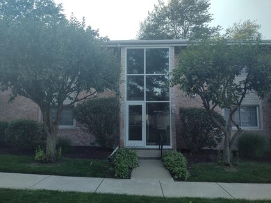 402 Birch Tree Ln, Michigan City, IN 46360 - photo 2