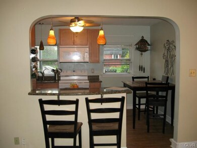 3224 Aberdeen Cir, Allentown, PA 18104 - photo 5