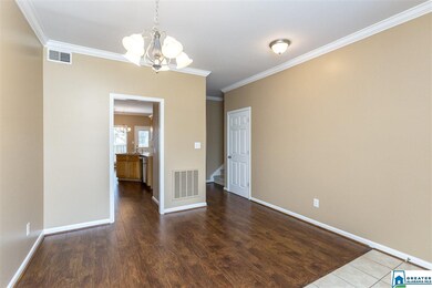 2050 Queens Ct, Moody, AL 35004 - photo 7