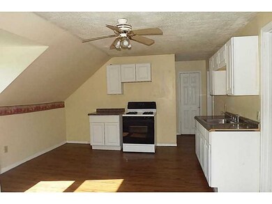 Kitchen. 3rd Flr