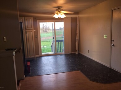 11587 Barkton Dr, Holland, MI 49424 - photo 2