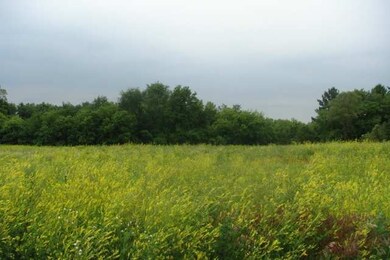 4237 S Warlance Ln, Janesville, WI 53548 - photo 2