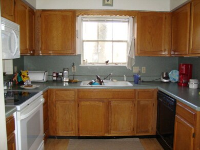 1424 Andra Ln, San Marcos, TX 78666 - photo 6