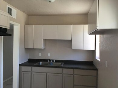 7535 Yuma Dr, El Paso, TX 79915 - photo 4