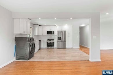 447 10th St unit 2nd Floor, Palisades Park, NJ 07650 - photo 4