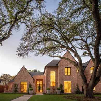 7203 Brennans Dr, Dallas, TX 75214 - photo 2