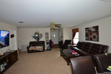 3542 Lantana Falls, San Antonio, TX 78261 - photo 5