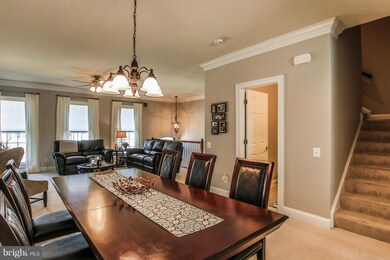 43621 White Cap Terrace, Chantilly, VA 20152 - photo 5