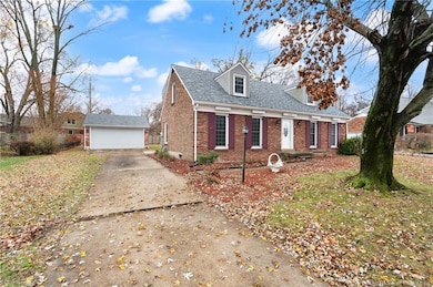 1710 Creekside Dr, Clarksville, IN 47129 - photo 2