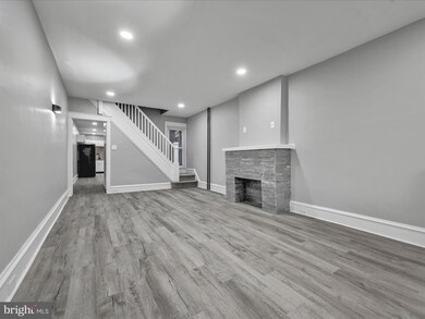 1013 Chestnut St, Reading, PA 19602 - photo 6