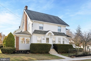 100 Yale Rd, Havertown, PA 19083 - photo 2