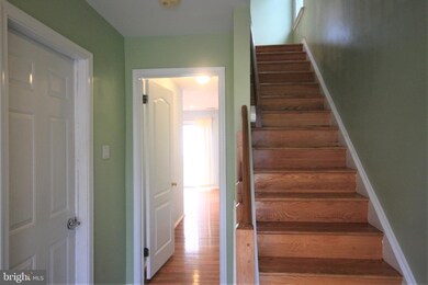 3409 Carriage Ct, North Wales, PA 19454 - photo 2