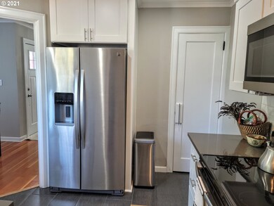 402 SW 2nd Ave, Canby, OR 97013 - photo 6