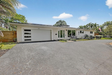 382 S Fig Tree Ln, Plantation, FL 33317 - photo 3