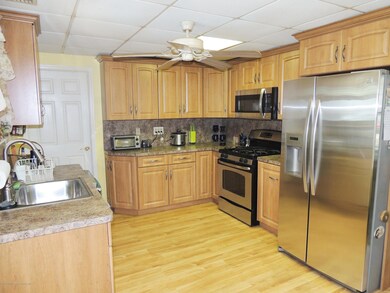 14 Port Monmouth Rd Keansburg 004