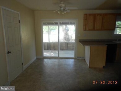 22741 Bellwood Ln, California, MD 20619 - photo 5