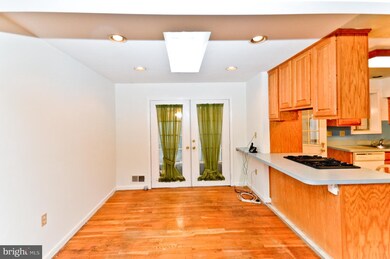 1224 Edenville Dr, District Heights, MD 20747 - photo 7