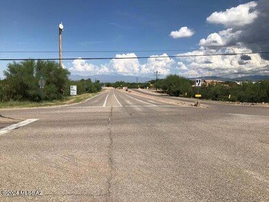Houghton/Camino Del Toro